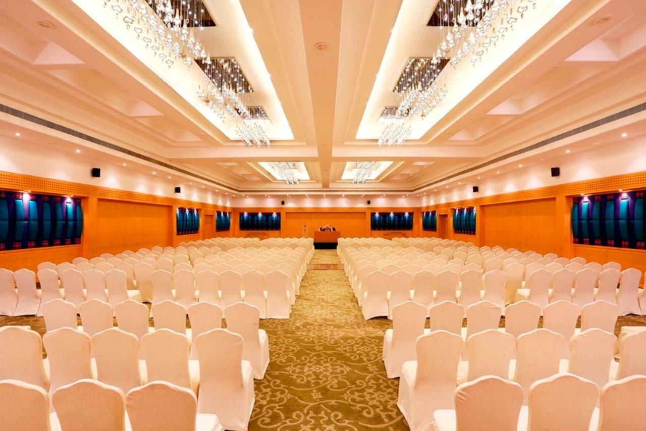 Green Park Chennai Exterior foto The Grand Ballroom
